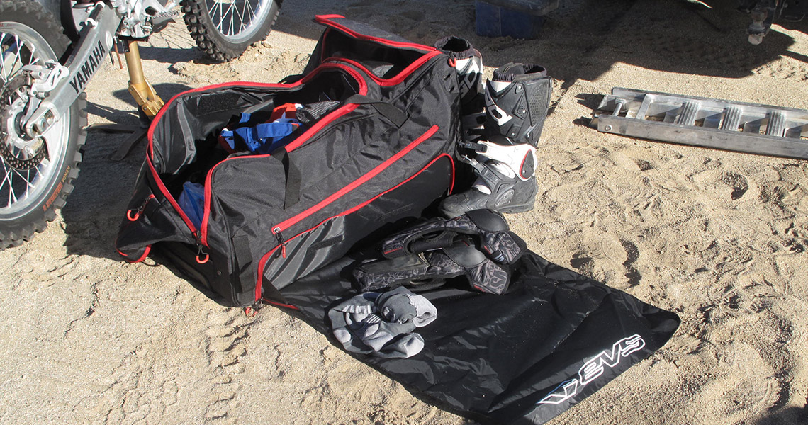 Evs Freightliner Rolling Gear Bag Dirt Bike Test