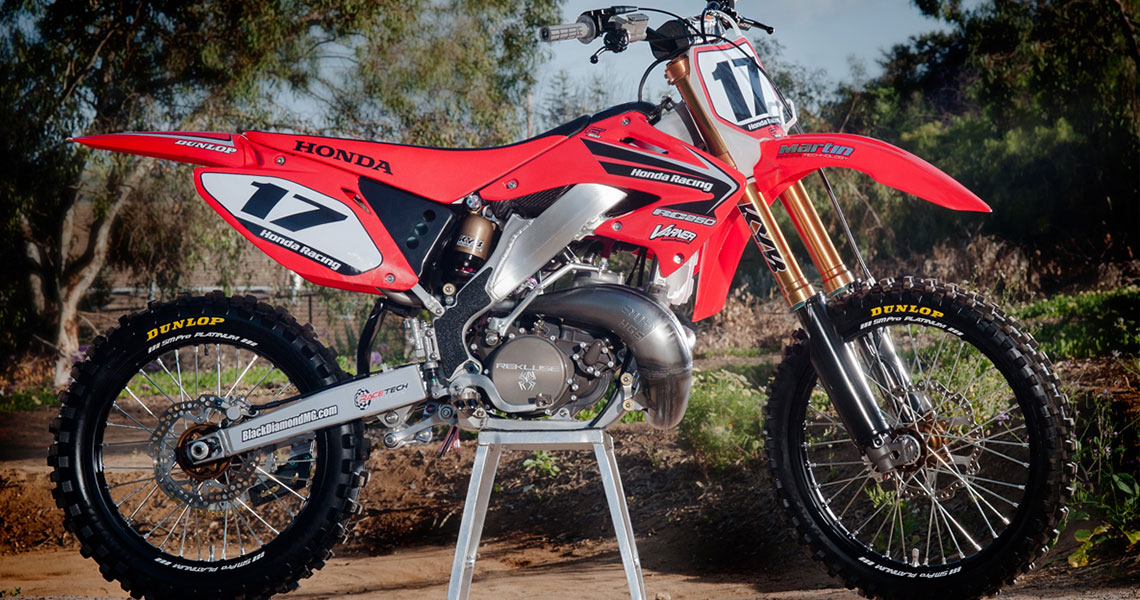 Weekly Dirt - 4/19/16 - Dirt Bike Test