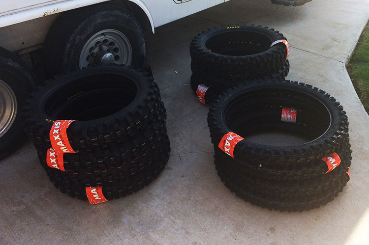 Maxxis set up the Sr. and Jr. team with their Maxxcross SI's tires front and rear for the race.