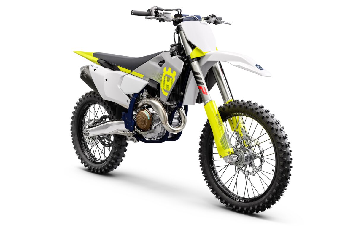 First Look 2024 Husqvarna MX & XC Models Dirt Bike Test