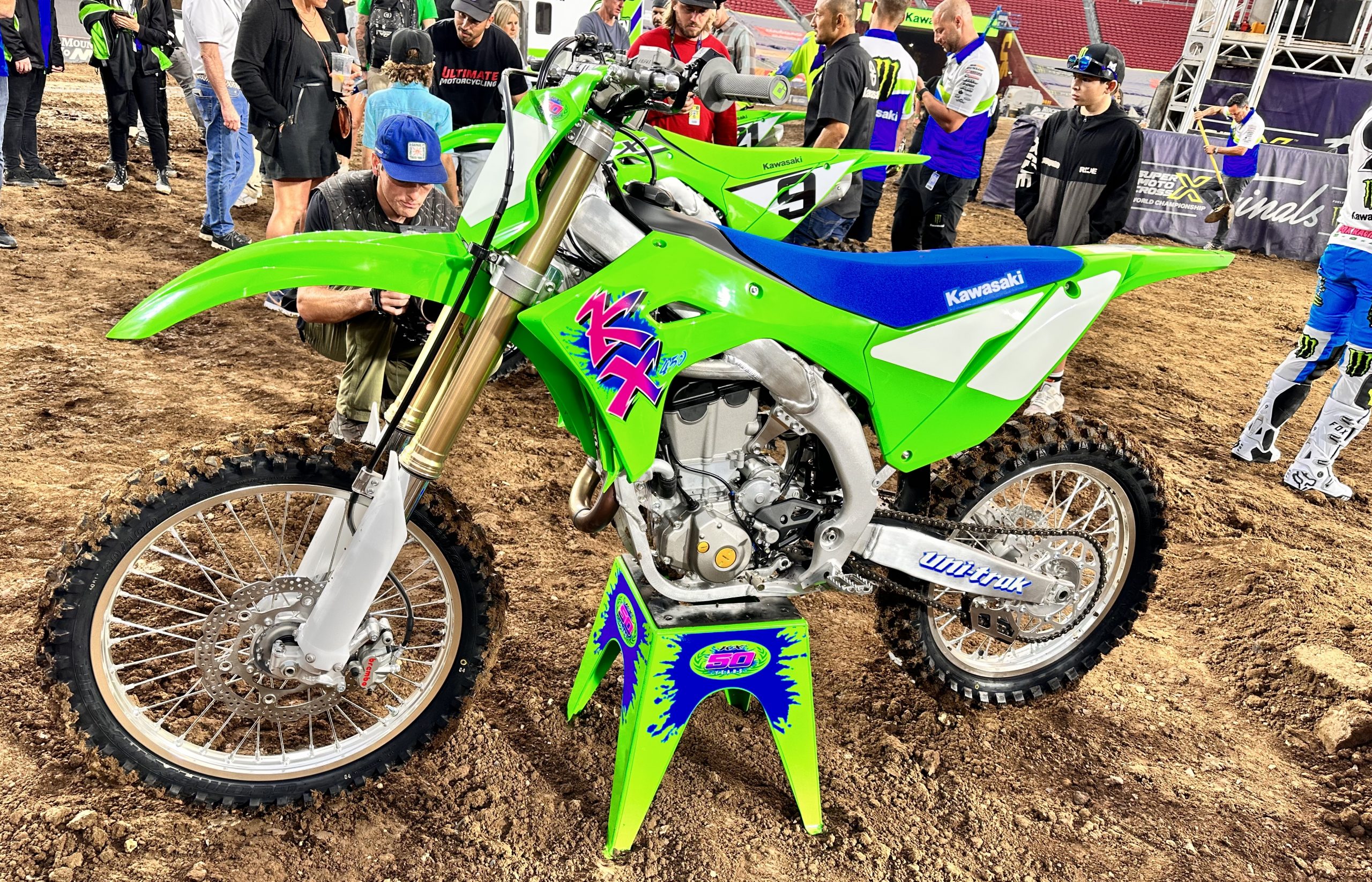 kawasaki racing dirt bikes