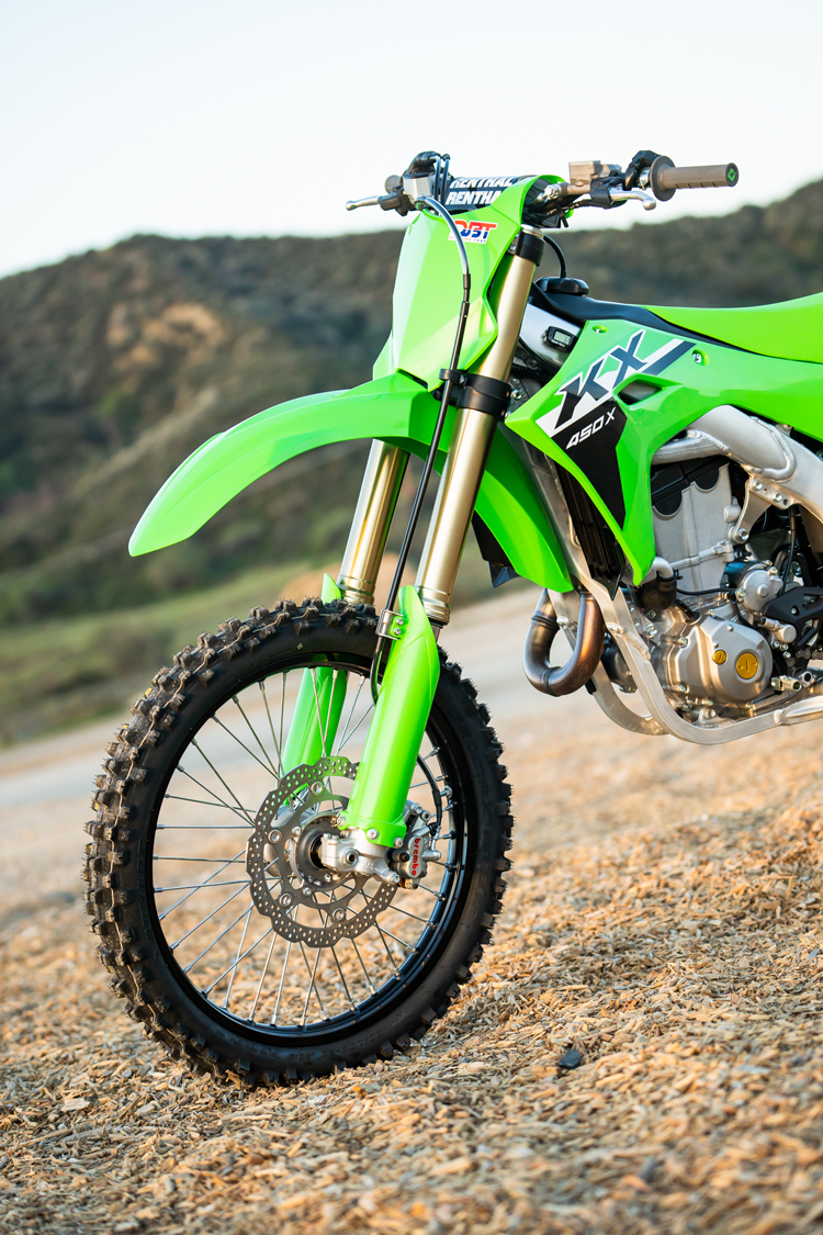 First Impression: 2024 Kawasaki KX450X - Dirt Bike Test